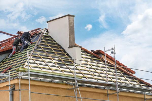 Affordable Roof Replacement Services in Franklin